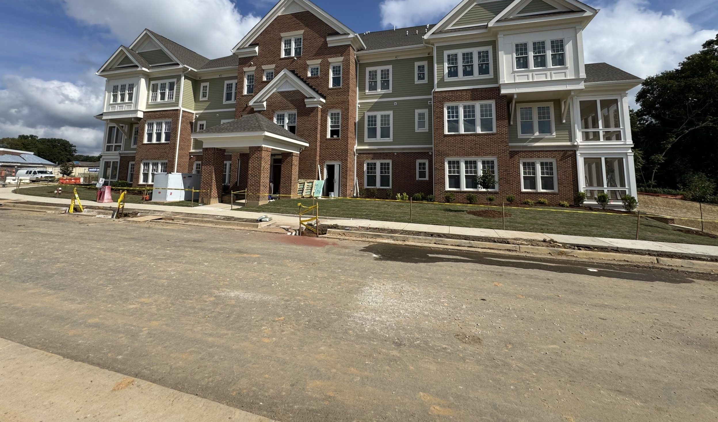 Williamsburg Landing